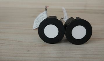 空气中测距，多少频率换能器在多少距离上可以达到多少精度