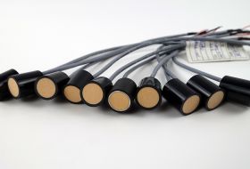 风速风向仪上的超声波换能器选用安布雷拉的就对了-[力语超声]